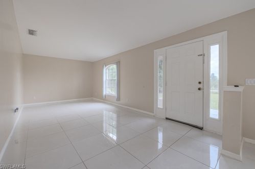 4085 60th Ave, Naples FL  34120-2663 exterior