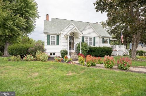 613 Centennial St, Collegeville, PA 19473-1746