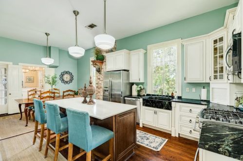 1701 21st St, Galveston TX 77550-4606 exterior