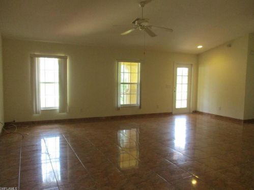 1066 Summa Blvd, Lehigh Acres, FL 33974-5567