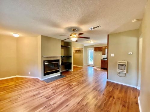 330 Wilton Dr, Greenville, TX 75401-2260