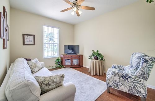 2217 Preservation Green Ct, Ruskin FL  33573-4418 exterior