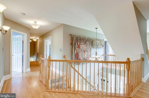 12664 Crabtree Falls Dr, Bristow VA  20136-2161 exterior