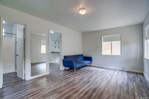 1875 Gardenia Ave, Long Beach, CA 90806-5827