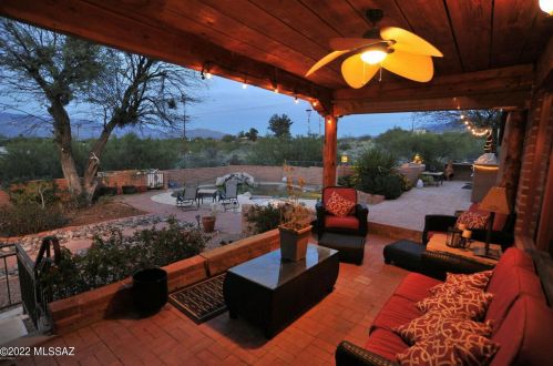 11025 Pinal Vis, Tucson AZ  85730-1519 exterior