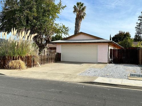 1620 Edgewood Dr, Oakley, CA 94561-1922