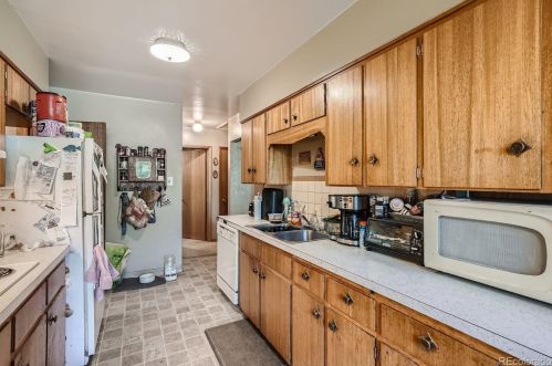 3560 Allison St, Denver CO 80033-6122 exterior