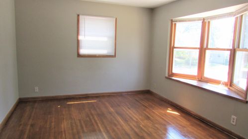 5045 4th St, Minneapolis, MN 55430-3602