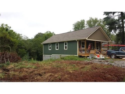 145 Maple Ridge Rd, Biltmore Lake, NC 28715-7403