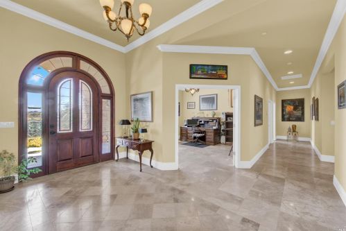 3959 Skyhawk Ln, Vacaville CA  95688-9516 exterior