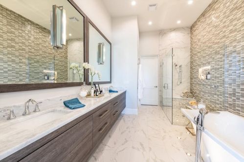 16035 Vetta Dr, Montverde FL  34756-3520 exterior