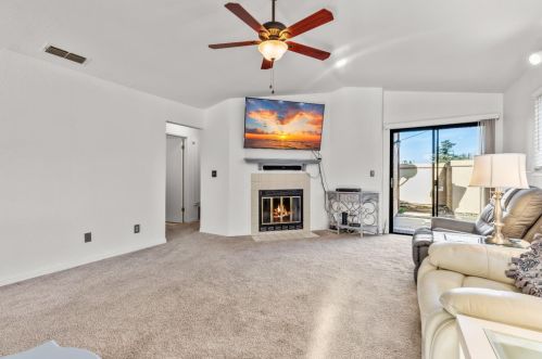 1317 Trinity Way, Turlock CA  95382-0760 exterior