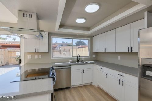5479 Butler Dr, Glendale, AZ 85302-4875