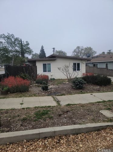 284 Palm Ave, Upland, CA 91786-5966