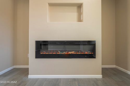 5850 Spencer Ave, Tucson, AZ 85757-9205