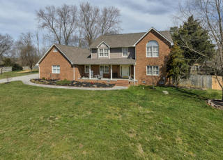 612 Grinnell Cir, Knoxville, TN 37924-3927