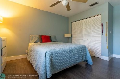 17455 13th St, Hollywood FL  33029-4817 exterior