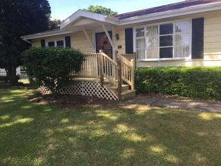 11 Rosewood Rd, Horseheads, NY 14845-7912