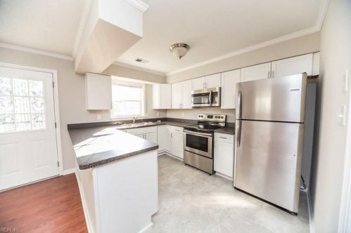 1005 Wolcott Ave, Norfolk, VA 23513-3018