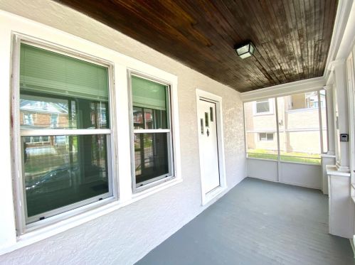 279 Dorchester Ave, Cincinnati, OH 45219-3068