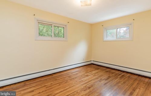 4 Beaver Rd, Camp Hill PA  17011-7404 exterior