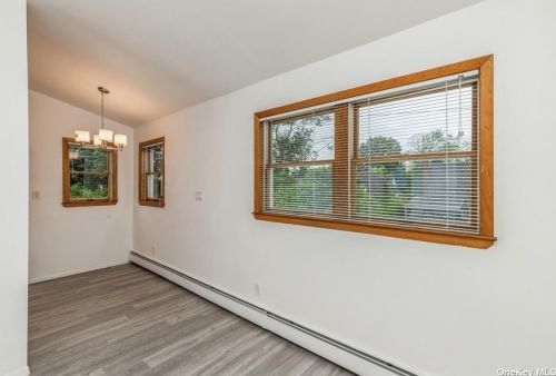 26 Westbury Ave, Hicksville NY  11803-3414 exterior