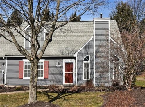 9020 Twin Hills Pkwy, Twinsburg, OH 44087-1763