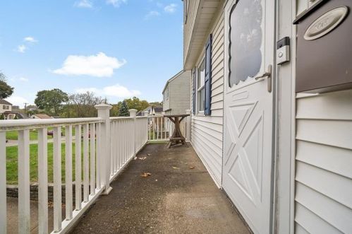 345 Delano Dr, Pittsburgh, PA 15236-4470