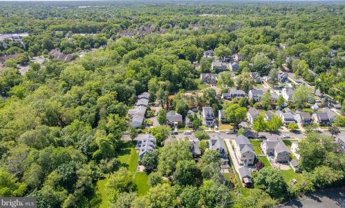 434 Lakeview Ave, Tavistock NJ  08033-1612 exterior