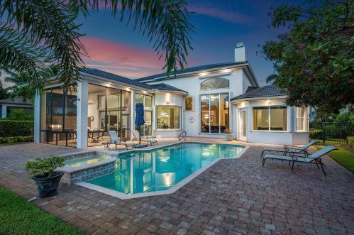 15927 Laurel Creek Dr, Delray Beach, FL 33446-9556