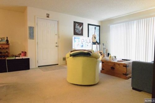 936 Juniper Way, Mahwah NJ  07430-3467 exterior