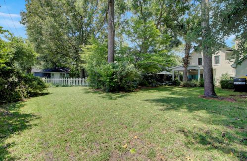 963 Governors Ct, Mount Pleasant SC  29464-9257 exterior