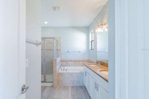 13408 Graham Yarden Dr, Riverview FL  33579-2390 exterior