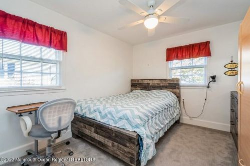 2 Lowell Ct, Bricktown NJ  08724-2423 exterior