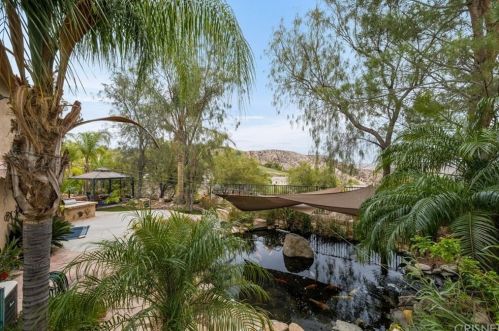 28030 Gibraltar Ln, Santa Clarita CA  91384-4548 exterior