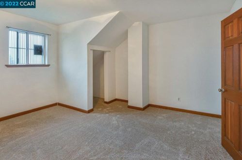 1179 Brunswick St, Daly City CA  94014-1105 exterior