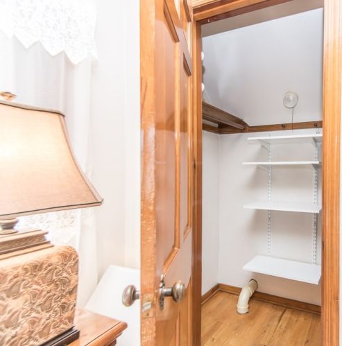 2906 Allerton Ave, Milwaukee WI 53235-5737 exterior