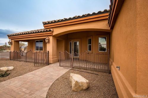 11 Torrey Pines Dr, Mohave Valley, AZ 86440-8207