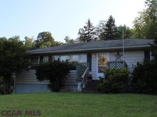 6325 Tyrone Pike, Birmingham, PA 16686-9437