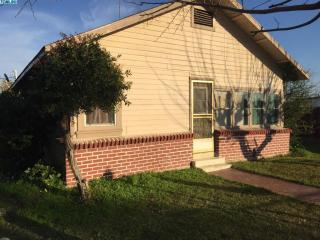 222 Stanford Ave, Cairns Corner, CA 93247-2352