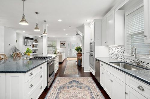 556 Centennial Ave, Sewickley PA  15143-1721 exterior