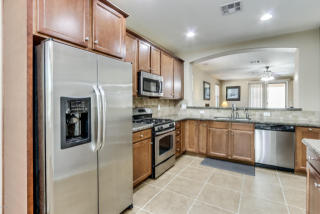3841 Vineyard Ave, Gilbert, AZ 85297-3502