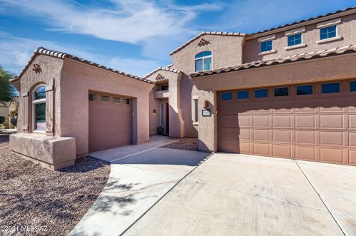 8541 Crosswater Loop, Tucson, AZ 85743-1526