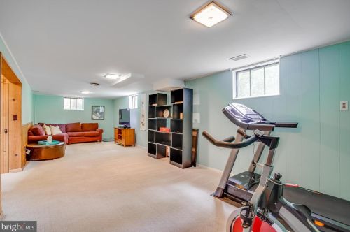 506 West St, Falls Church VA  22046-2846 exterior