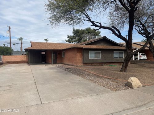 8716 Oak St, Scottsdale AZ  85257-2969 exterior