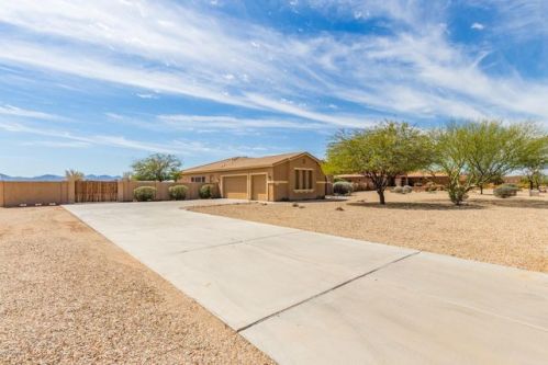 22745 Mark Ln, Wittmann, AZ 85361-8756