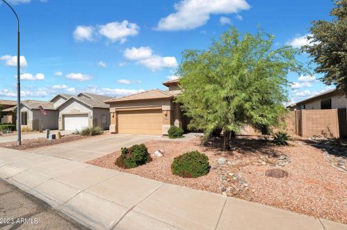 228 124th Ave, Avondale AZ  85323-8049 exterior