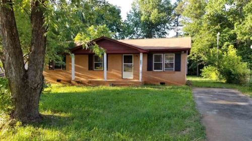 114 Crestmont Dr, Gaffney SC  29340-2711 exterior