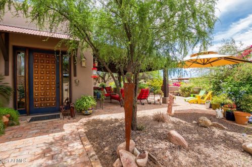 7113 Highland Rd, Cave Creek, AZ 85331-8237