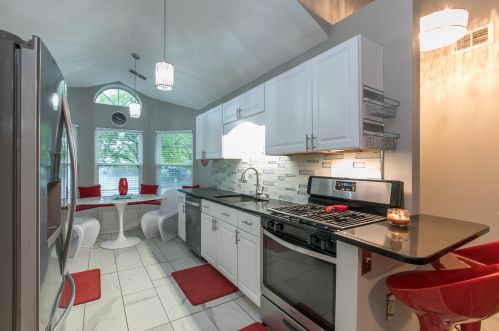 1055 Buckland Pl, Florence, KY 41042-8505